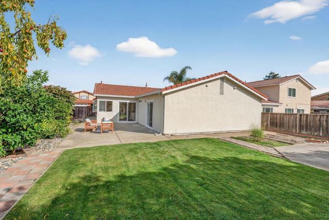 5060 Anaheim Loop, Union City, CA 94587