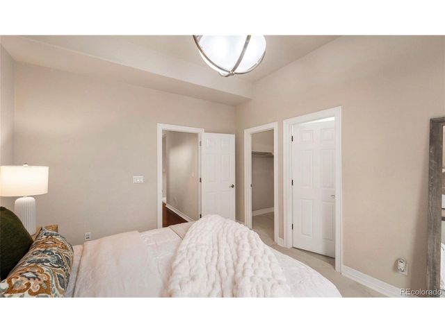 10488 Bluffmont Dr, Lone Tree, CO 80124