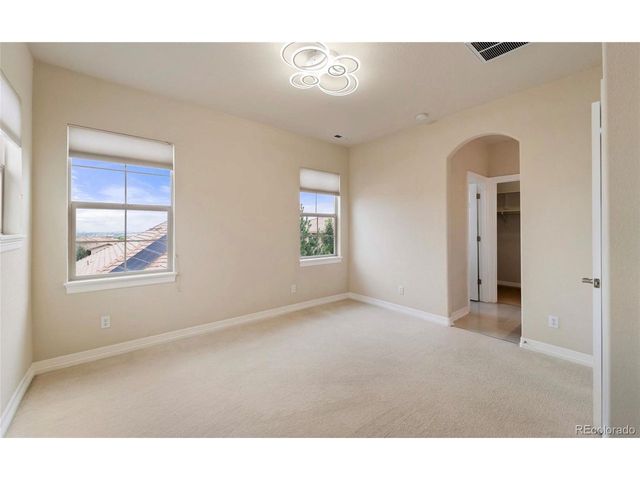 10488 Bluffmont Dr, Lone Tree, CO 80124