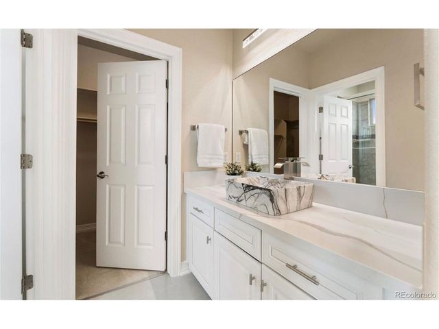 10488 Bluffmont Dr, Lone Tree, CO 80124