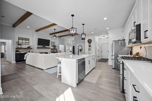 1058 Buckley Drive, Grimesland, NC 27837