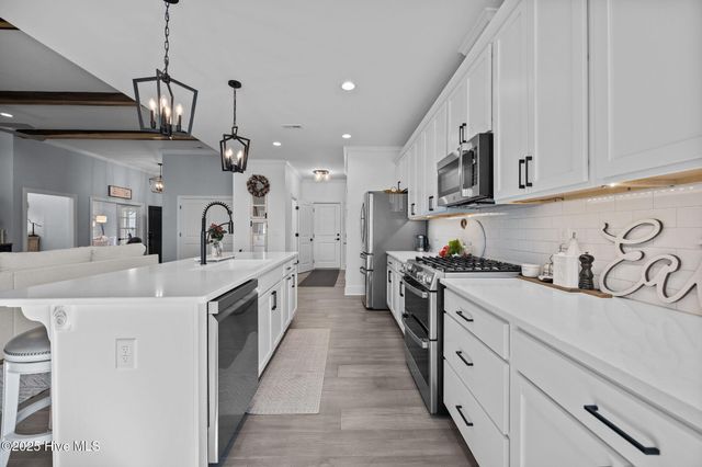 1058 Buckley Drive, Grimesland, NC 27837