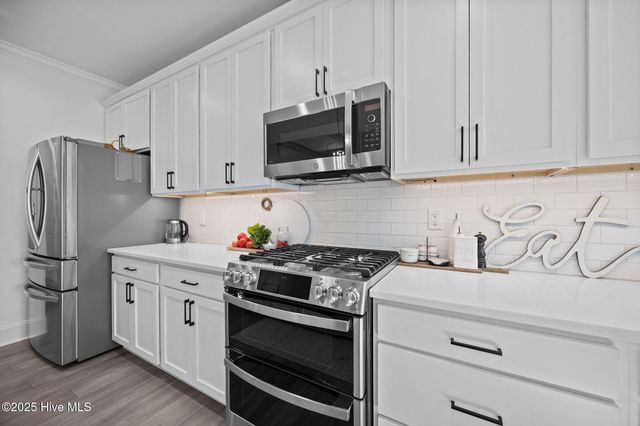 1058 Buckley Drive, Grimesland, NC 27837