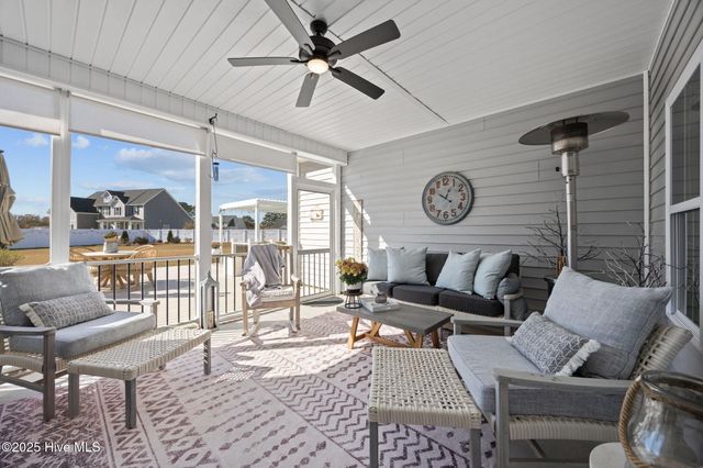 1058 Buckley Drive, Grimesland, NC 27837