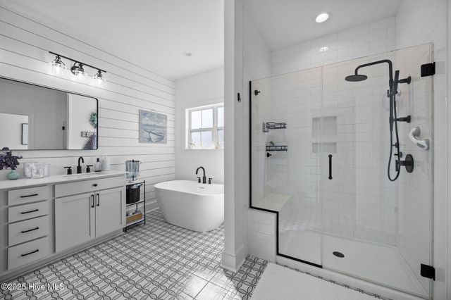 1058 Buckley Drive, Grimesland, NC 27837