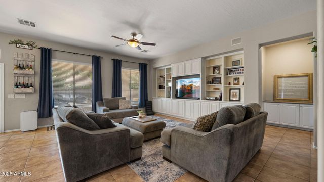 2843 E Lexington Court, Gilbert, AZ 85234