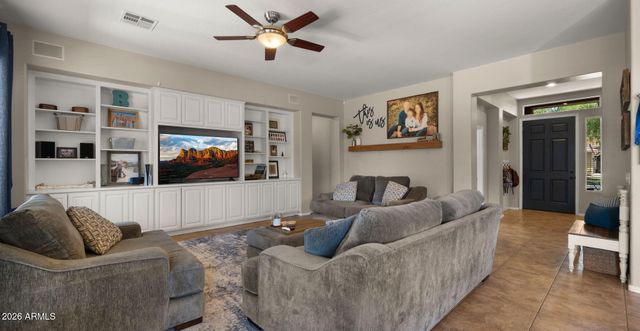2843 E Lexington Court, Gilbert, AZ 85234