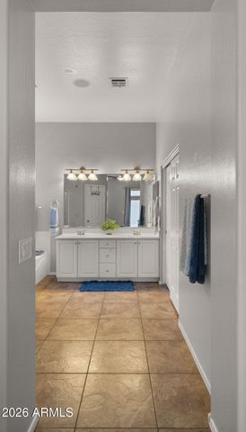 2843 E Lexington Court, Gilbert, AZ 85234