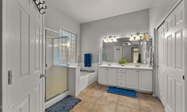 2843 E Lexington Court, Gilbert, AZ 85234