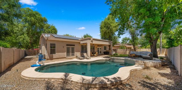 2843 E Lexington Court, Gilbert, AZ 85234