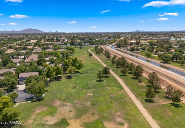 2843 E Lexington Court, Gilbert, AZ 85234