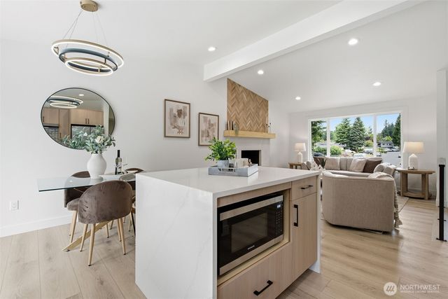 2330 171st Place SE, Bothell, WA 98012