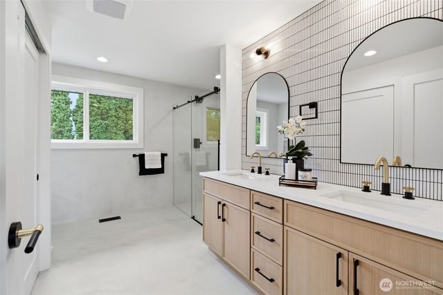 2330 171st Place SE, Bothell, WA 98012