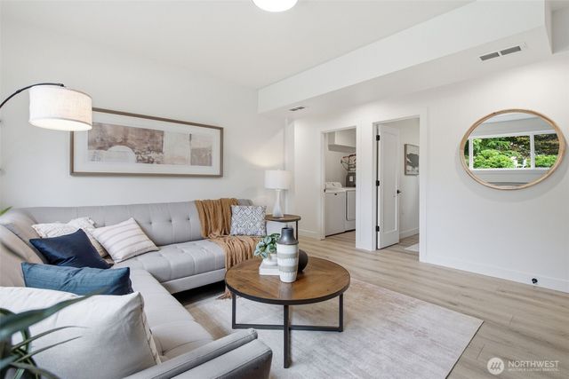 2330 171st Place SE, Bothell, WA 98012