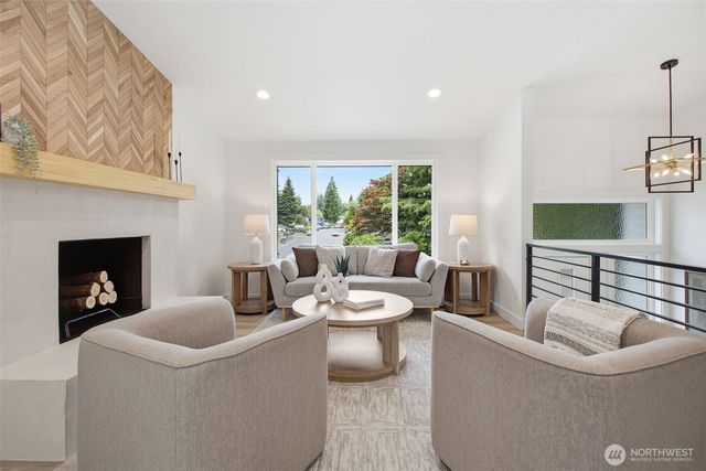 2330 171st Place SE, Bothell, WA 98012