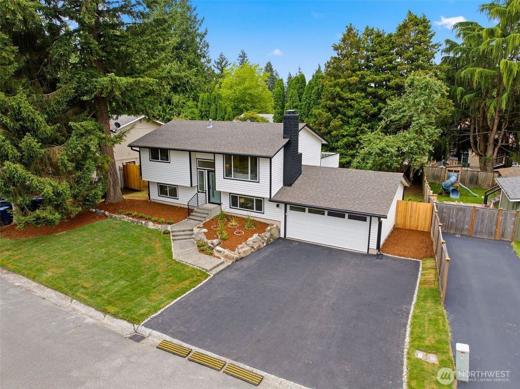2330 171st Place SE, Bothell, WA 98012