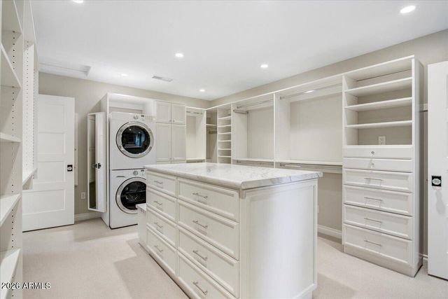 150 E WAGON WHEEL Drive, Phoenix, AZ 85020