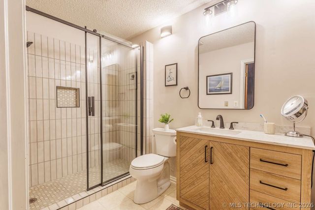 3720 E 82nd Court, Tulsa, OK 74137