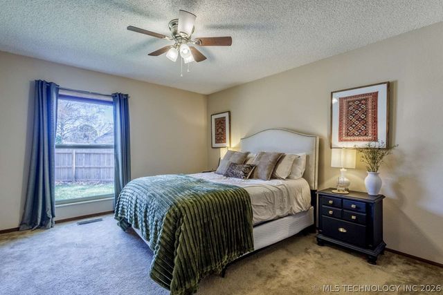 3720 E 82nd Court, Tulsa, OK 74137