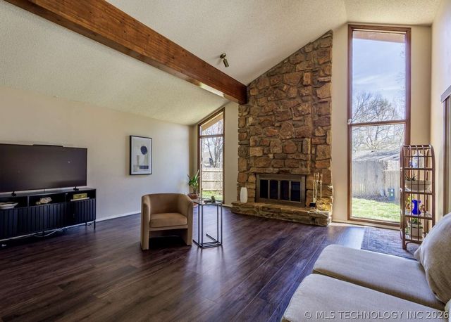 3720 E 82nd Court, Tulsa, OK 74137