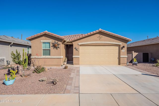 21388 E Charmaine Road, Red Rock, AZ 85145