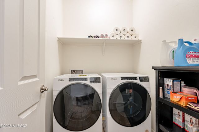 21388 E Charmaine Road, Red Rock, AZ 85145