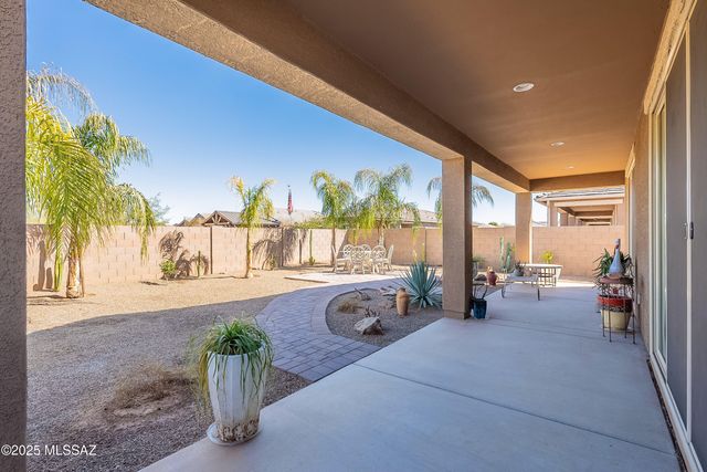 21388 E Charmaine Road, Red Rock, AZ 85145