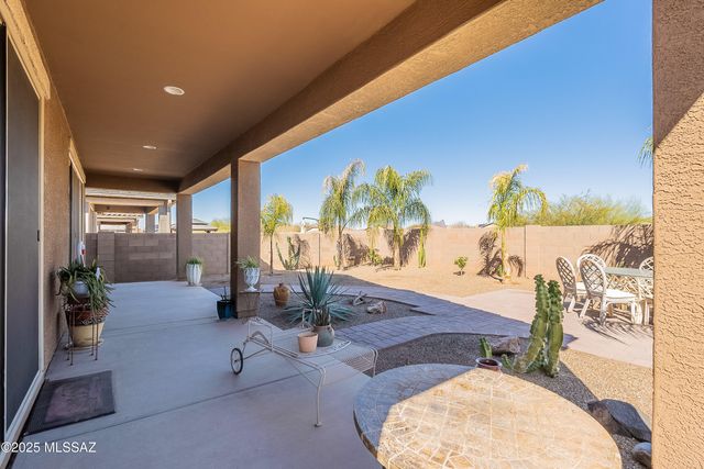 21388 E Charmaine Road, Red Rock, AZ 85145