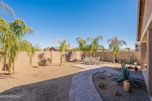 21388 E Charmaine Road, Red Rock, AZ 85145