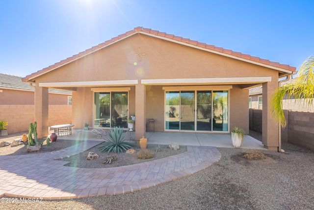 21388 E Charmaine Road, Red Rock, AZ 85145