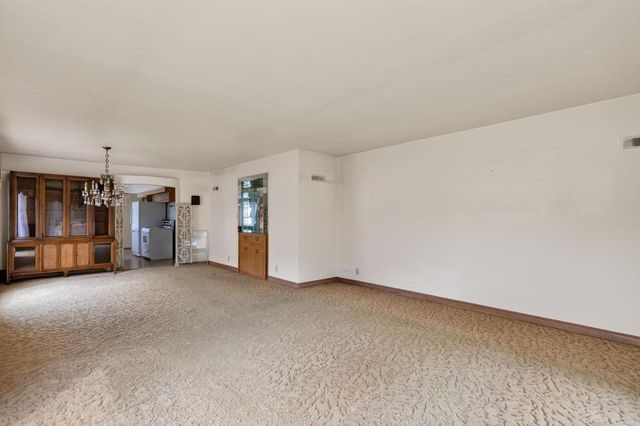 3579 S 14th STREET, Milwaukee, WI 53221