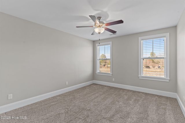 221 Friendly Lane, Wilmington, NC 28409