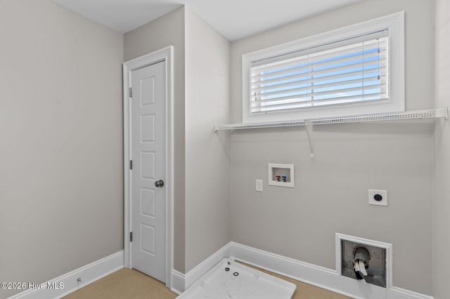 221 Friendly Lane, Wilmington, NC 28409