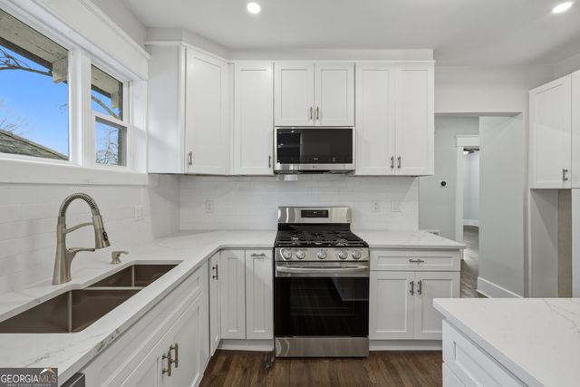 1460 Hartford Avenue SW, Atlanta, GA 30310