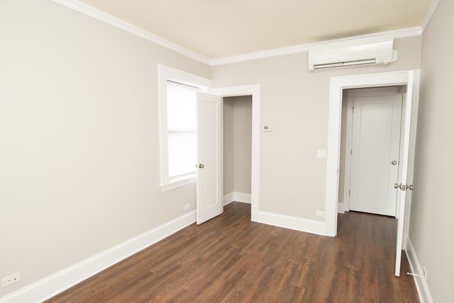 817 W Lakeside Place 510, Chicago, IL 60640