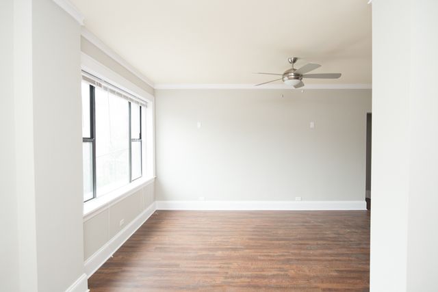 817 W Lakeside Place 510, Chicago, IL 60640