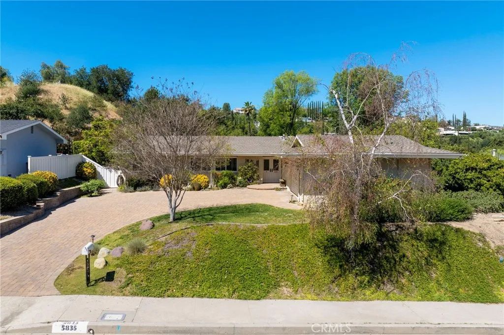 5835 Fairhaven, Woodland Hills, CA 91367