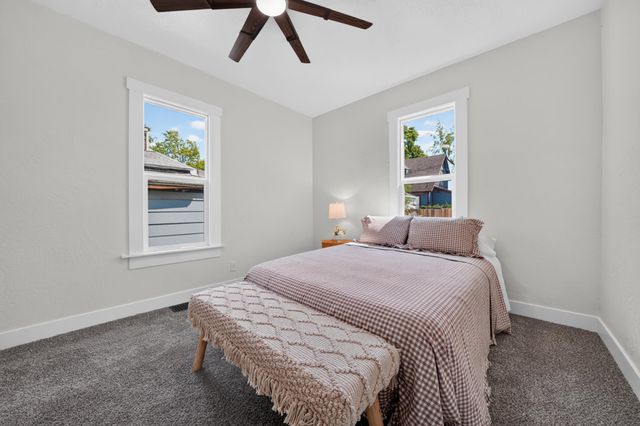 907 W Maxwell Ave, Spokane, WA 99201