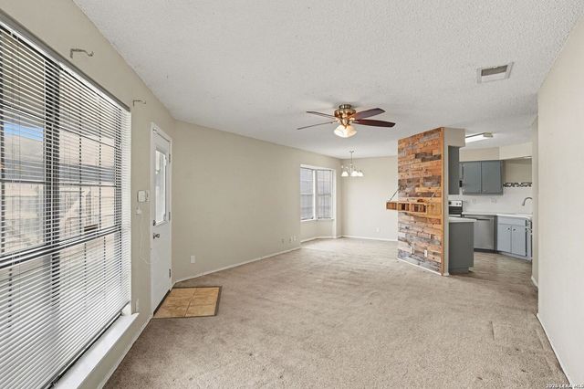 520 Schlather, Cibolo, TX 78108