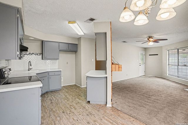 520 Schlather, Cibolo, TX 78108