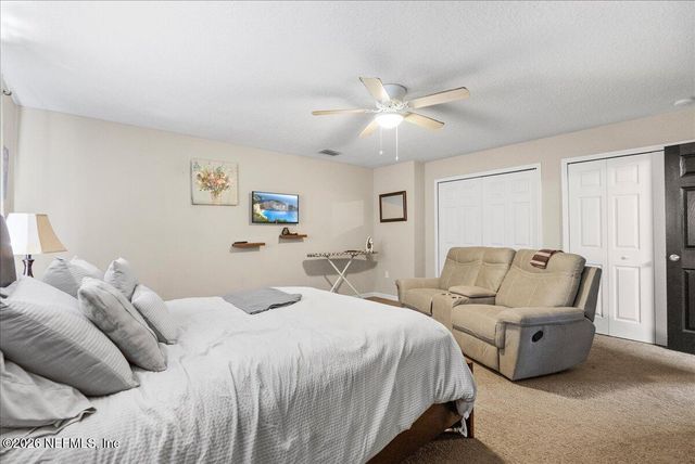 8845 MERSEYSIDE Avenue, Jacksonville, FL 32219