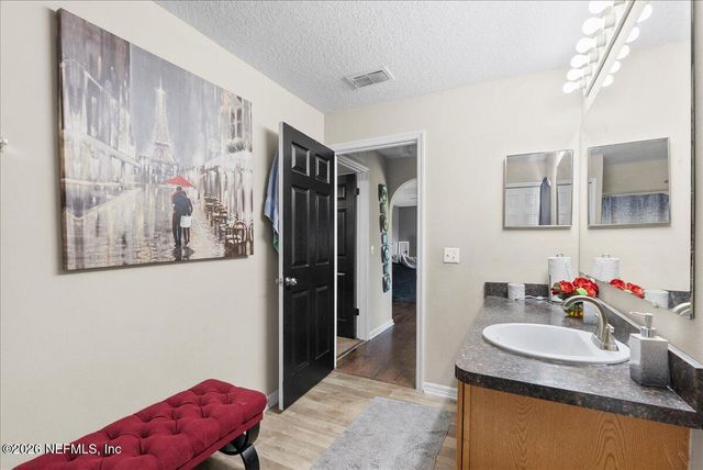 8845 MERSEYSIDE Avenue, Jacksonville, FL 32219