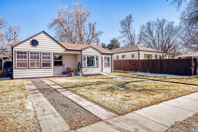 2986 S Downing Street, Englewood, CO 80113