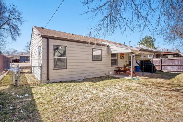 2986 S Downing Street, Englewood, CO 80113