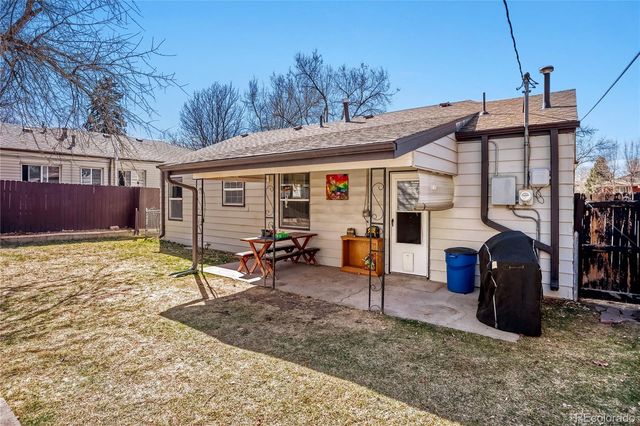 2986 S Downing Street, Englewood, CO 80113