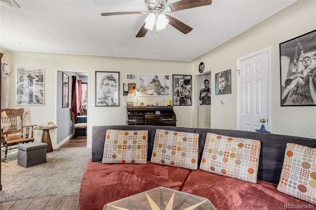 2986 S Downing Street, Englewood, CO 80113