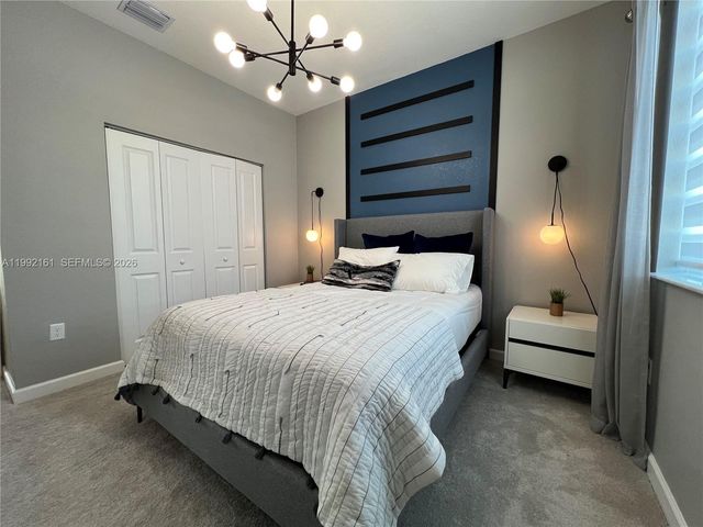 680 SE 13th Ct, Homestead, FL 33034