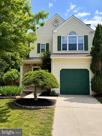 922 GLACKENS LN, Wilmington, DE 19808