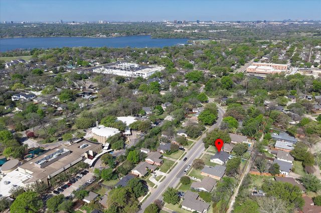 846 Peavy Road, Dallas, TX 75218