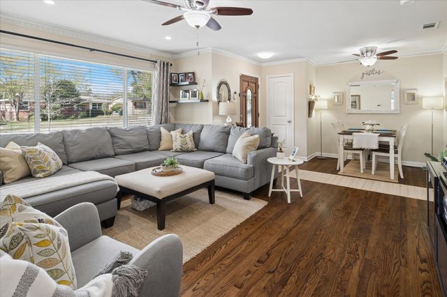 846 Peavy Road, Dallas, TX 75218